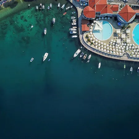 Katarina Hotel 4*