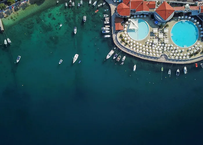 Katarina Hotel 4*