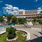 Katarina Hotel 4*