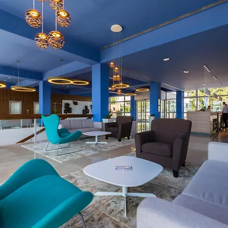Hotel Katarina 4*