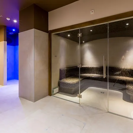 卡塔琳娜酒店 4* 塞尔瑟