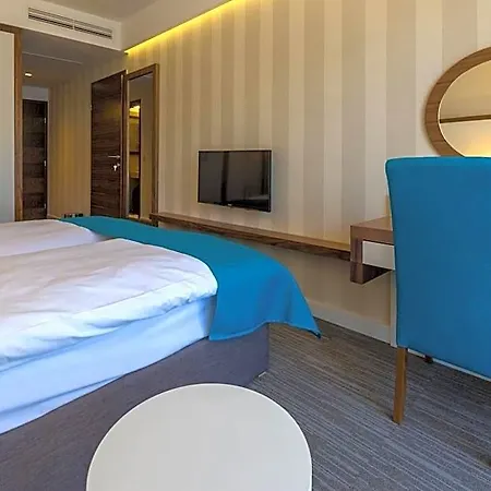 Katarina Hotel 4*