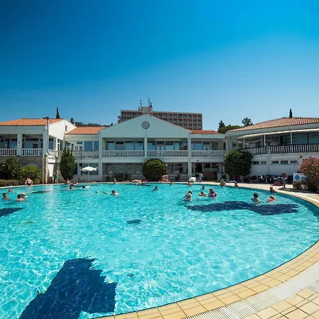 卡塔琳娜酒店 塞尔瑟