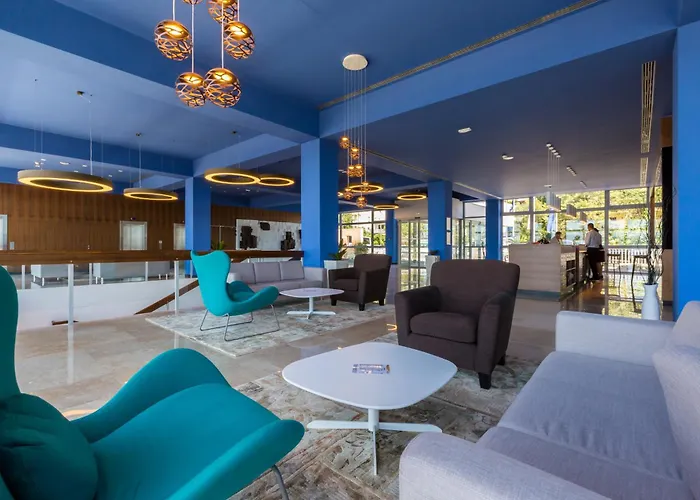 Otel Katarina 4*